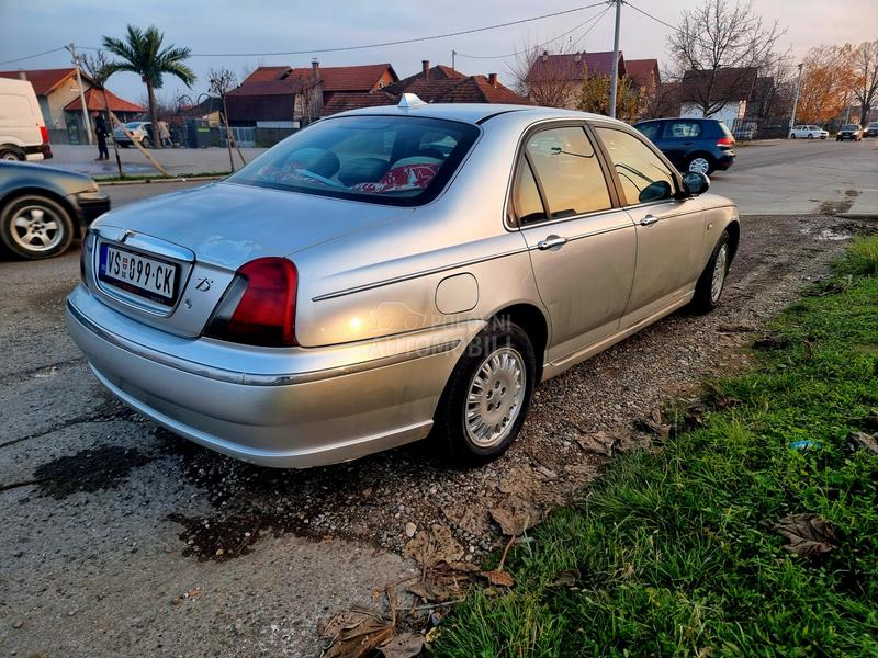 Rover 75 