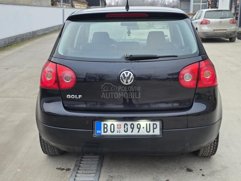 Volkswagen Golf 5 1.9TDI//TOUR