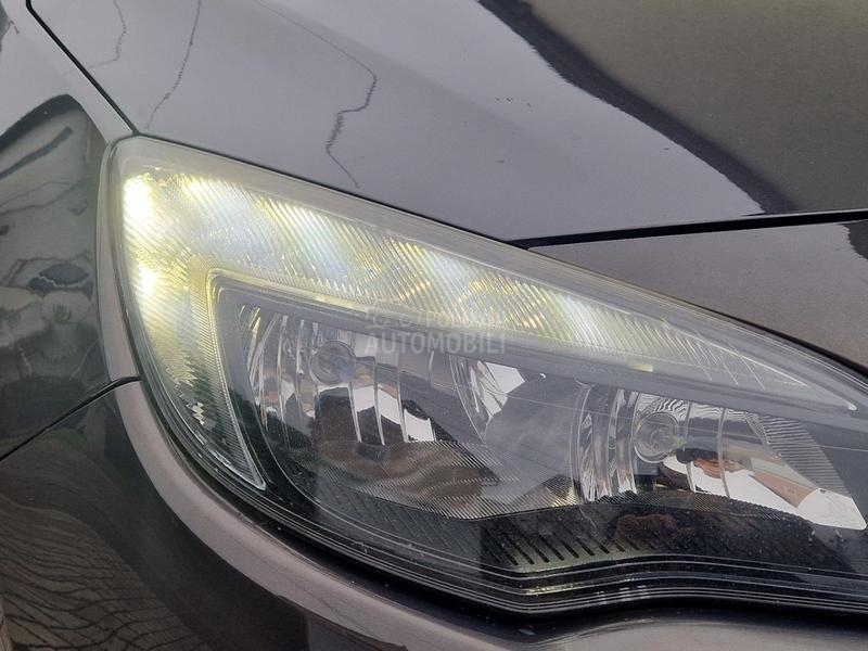Opel Astra J 1.7CDTI/COSMO