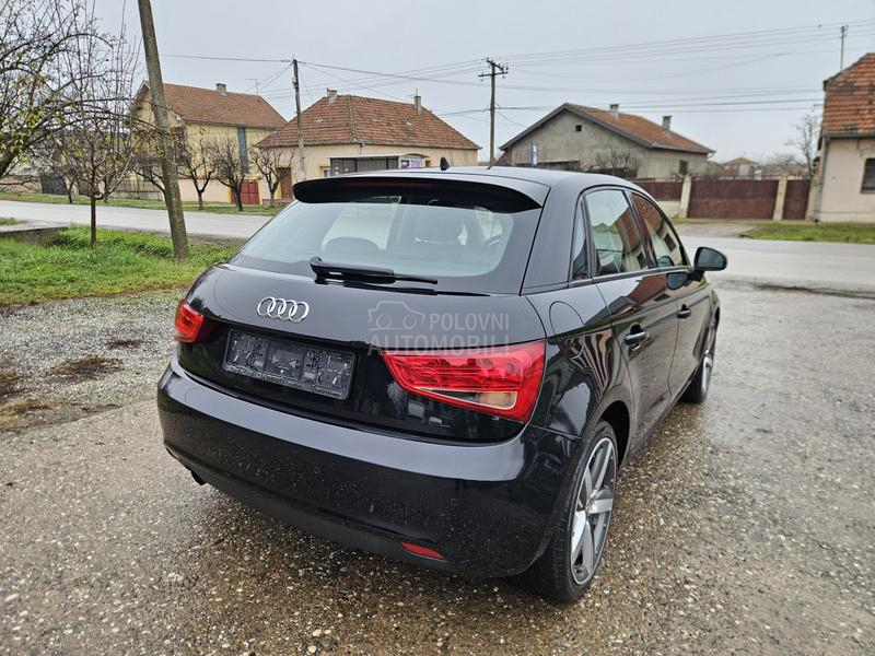 Audi A1 1.6 TDI NAV/KOŽ