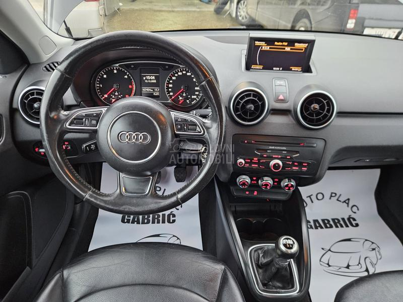 Audi A1 1.6 TDI NAV/KOŽ