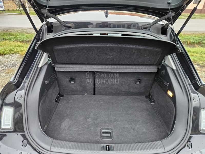 Audi A1 1.6 TDI NAV/KOŽ
