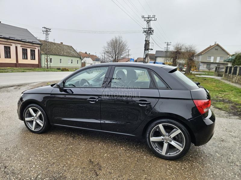 Audi A1 1.6 TDI NAV/KOŽ