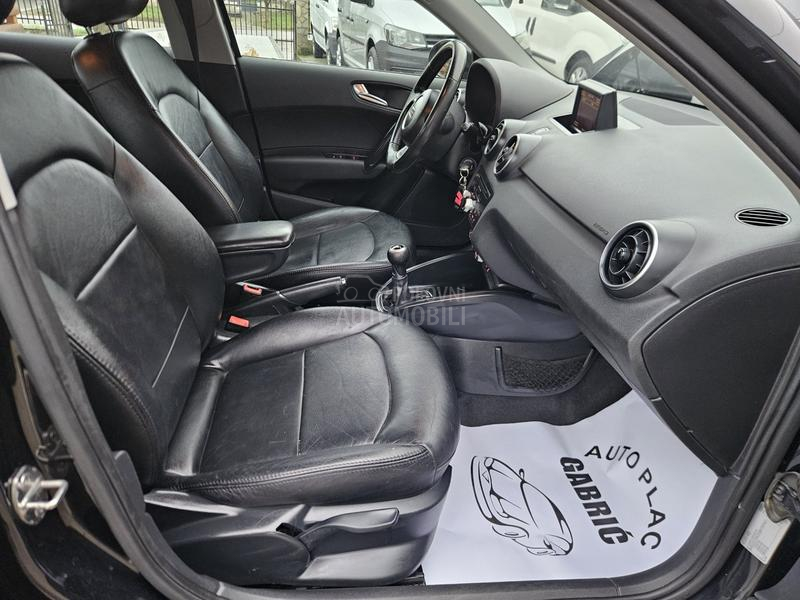 Audi A1 1.6 TDI NAV/KOŽ