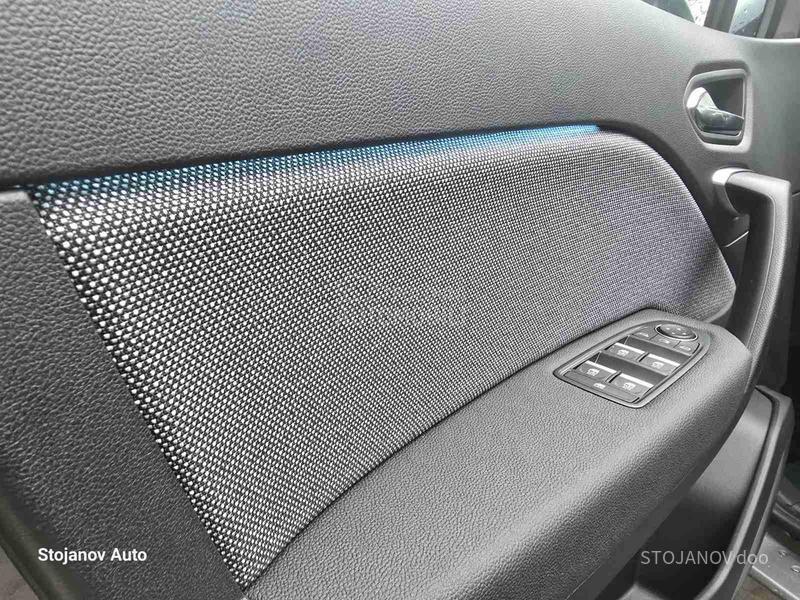 Renault Captur TECHNO 160 EDC