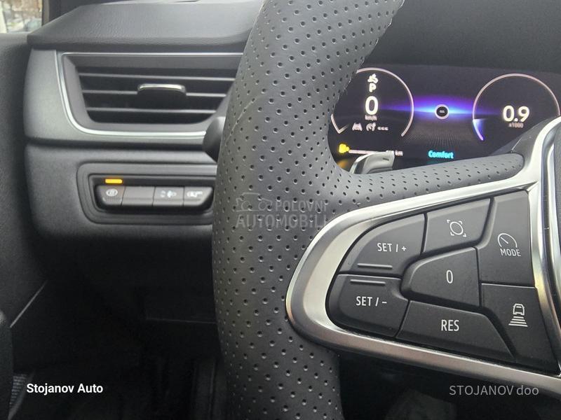 Renault Captur TECHNO 160 EDC