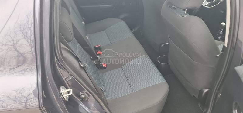 Toyota Yaris 1.33 VVTI