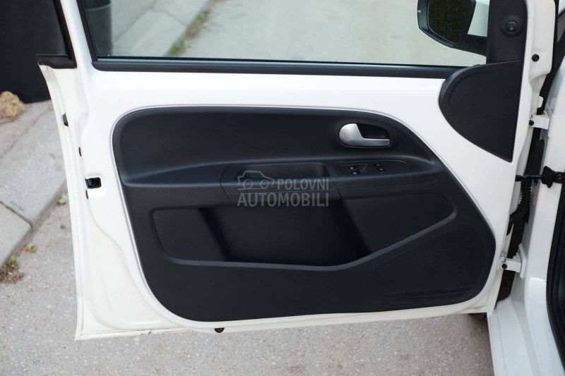 Volkswagen up! 1.0MPi MOVE CH