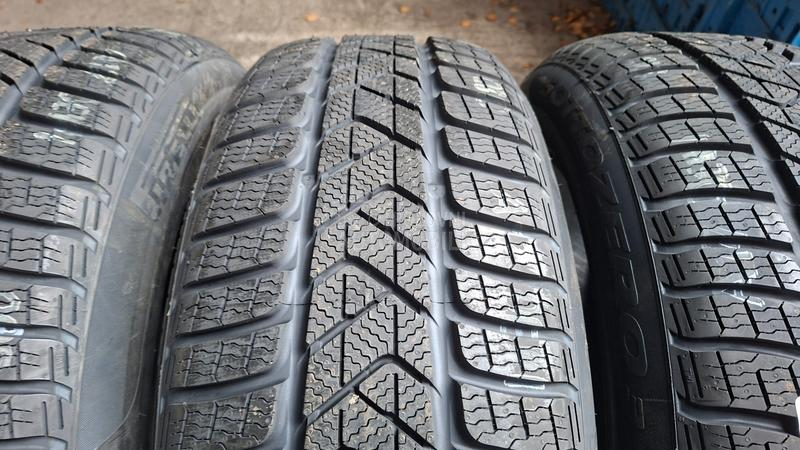 Pirelli 225/55 R18 Zimska