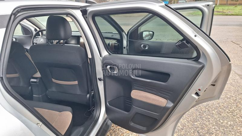 Citroen C4 Cactus 1.6 HDI  NAV-PANO