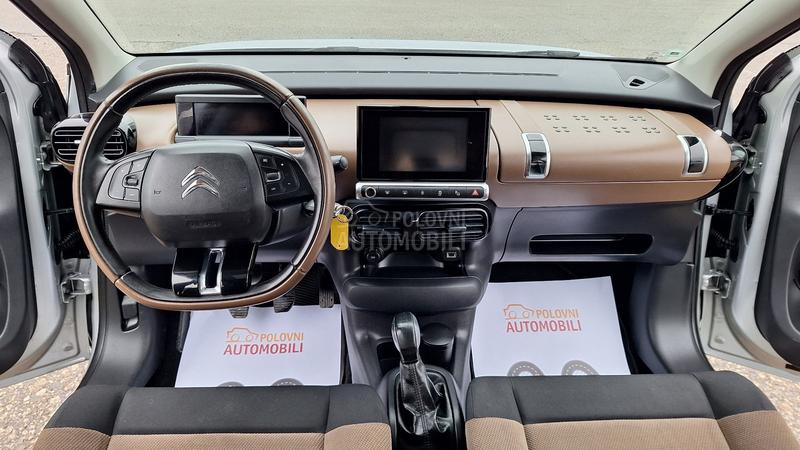 Citroen C4 Cactus 1.6 HDI  NAV-PANO