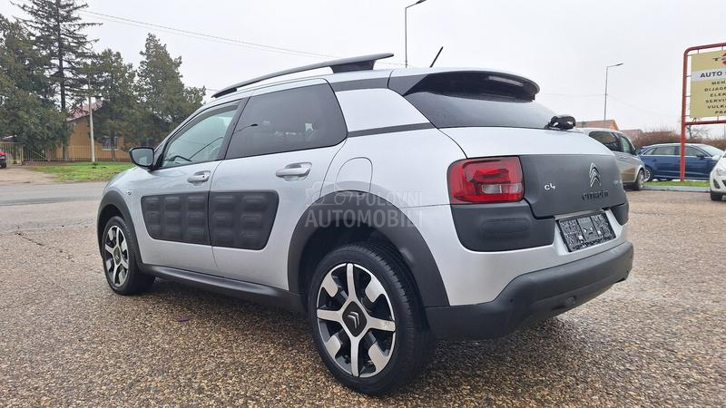 Citroen C4 Cactus 1.6 HDI  NAV-PANO