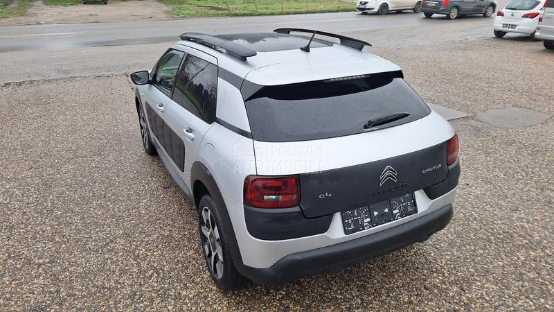 Citroen C4 Cactus 1.6 HDI  NAV-PANO