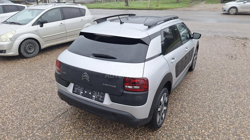 Citroen C4 Cactus 1.6 HDI  NAV-PANO