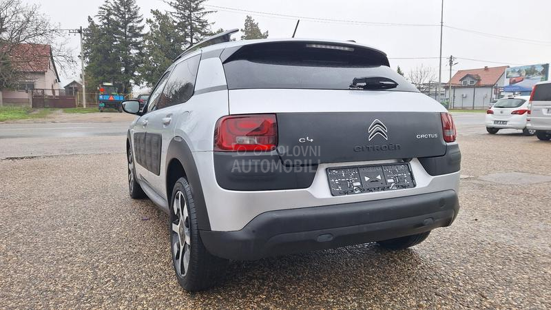 Citroen C4 Cactus 1.6 HDI  NAV-PANO