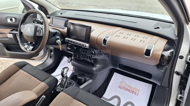 Citroen C4 Cactus 1.6 HDI  NAV-PANO