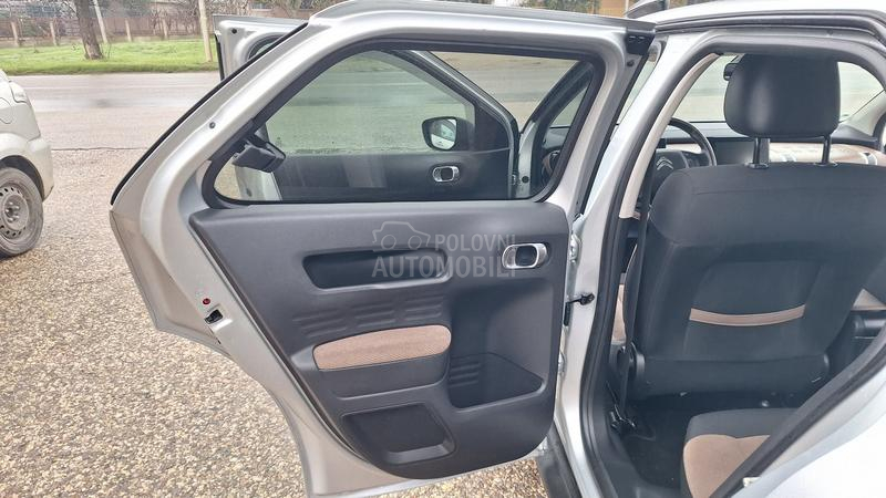 Citroen C4 Cactus 1.6 HDI  NAV-PANO