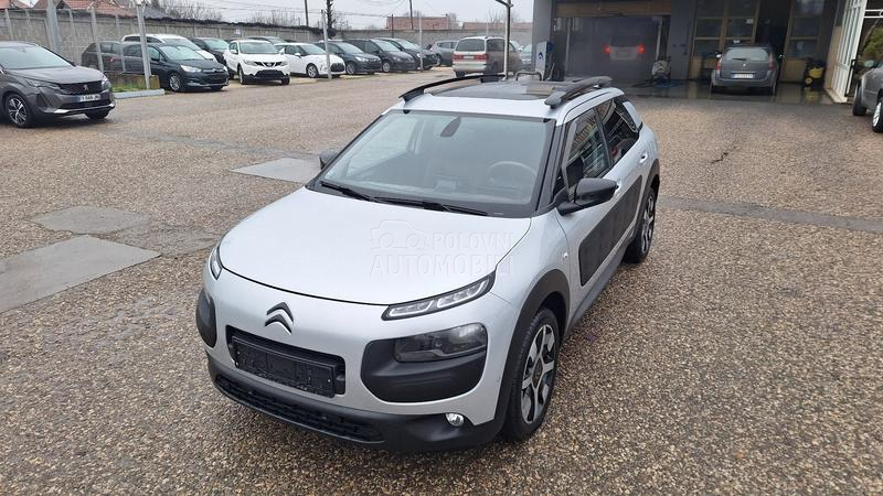 Citroen C4 Cactus 1.6 HDI  NAV-PANO