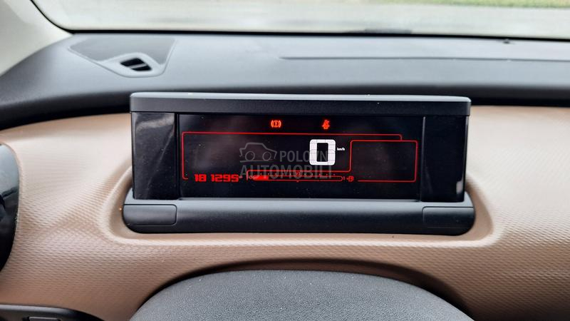 Citroen C4 Cactus 1.6 HDI  NAV-PANO