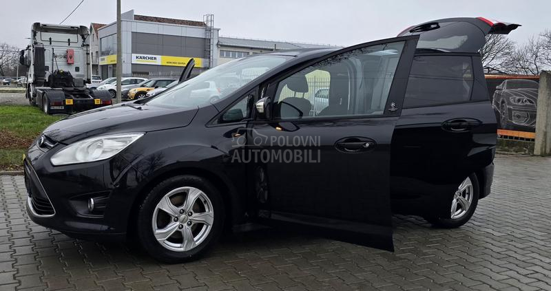 Ford C-Max N.A.V.I