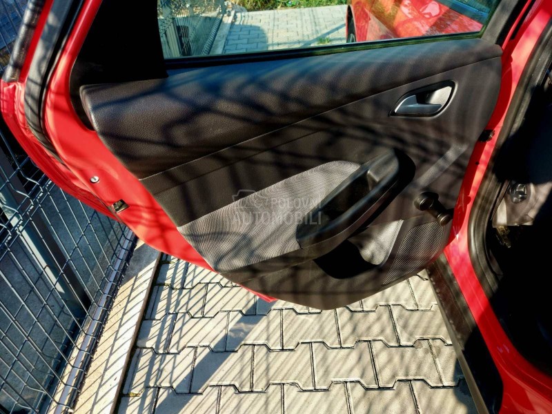 Ford Focus 1.0i