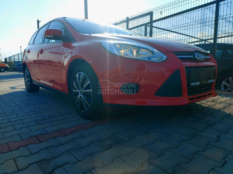 Ford Focus 1.0i