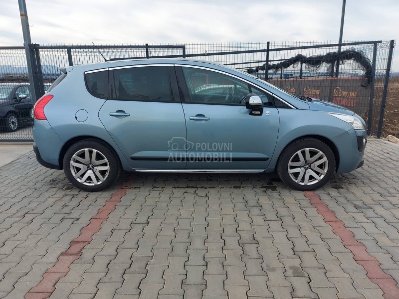 Peugeot 3008 2.0 HDi HYBRID4