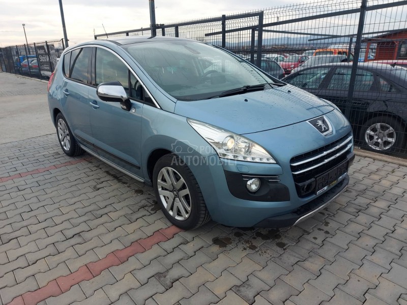 Peugeot 3008 2.0 HDi HYBRID4