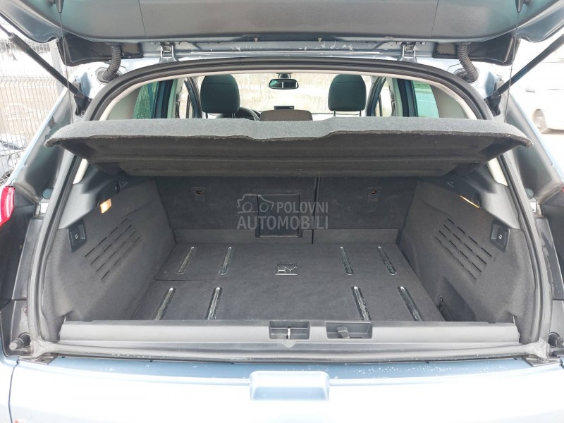 Peugeot 3008 2.0 HDi HYBRID4