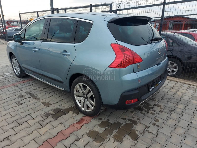 Peugeot 3008 2.0 HDi HYBRID4