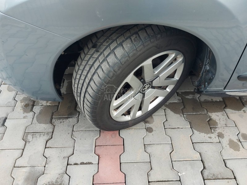 Peugeot 3008 2.0 HDi HYBRID4