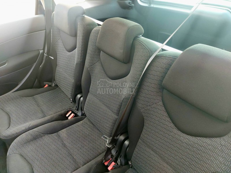 Peugeot 308 SW 2.0 HDi