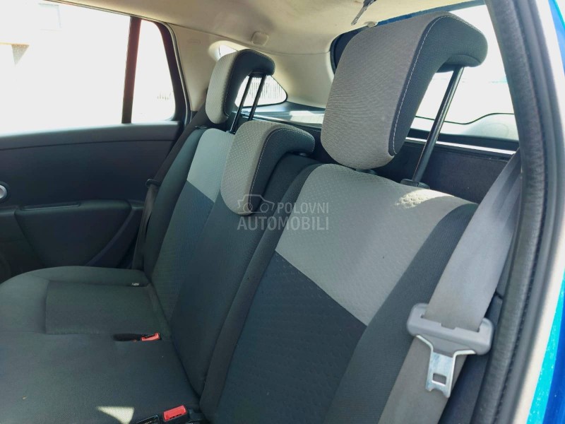 Renault Clio 1.2  16V