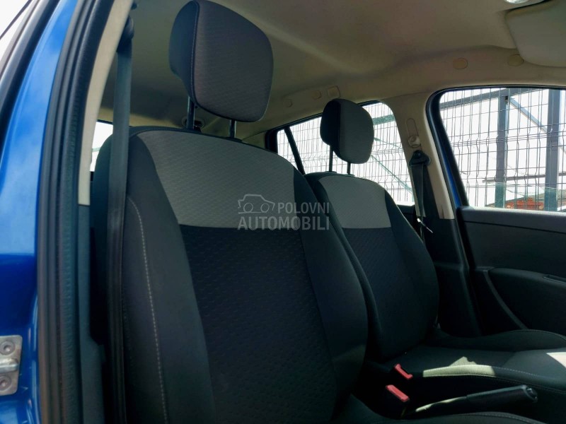 Renault Clio 1.2  16V