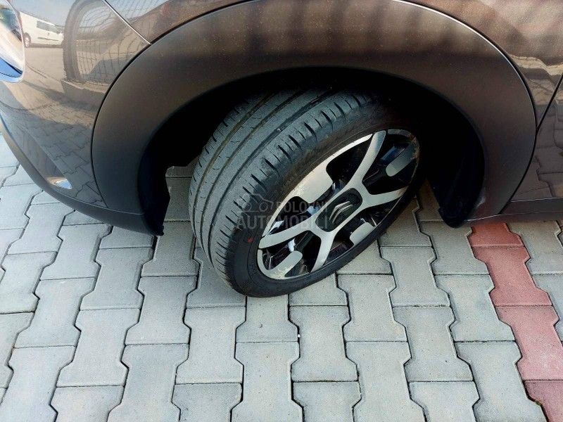 Citroen C4 Cactus 1.2 i