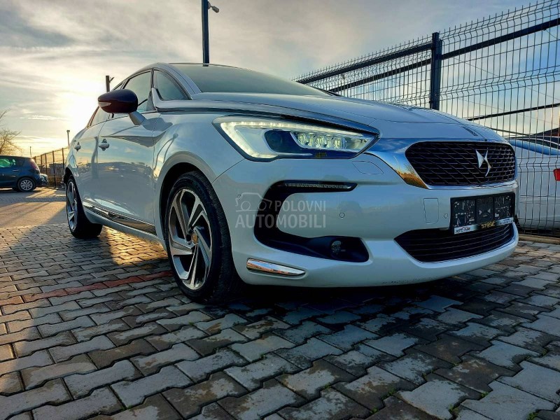 DS 5 2.0 HDI HYBRID 4X4
