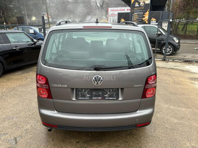 Volkswagen Touran 7 SEDISTA METAN