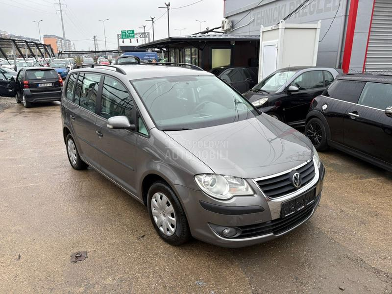 Volkswagen Touran 7 SEDISTA METAN