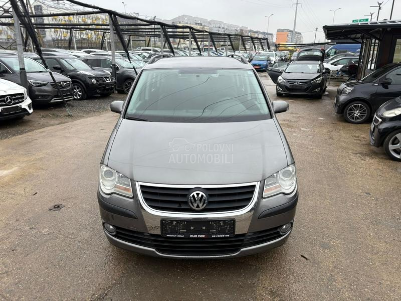 Volkswagen Touran 7 SEDISTA METAN