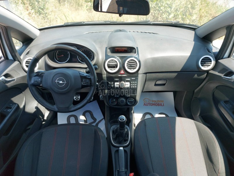 Opel Corsa D 1.4i