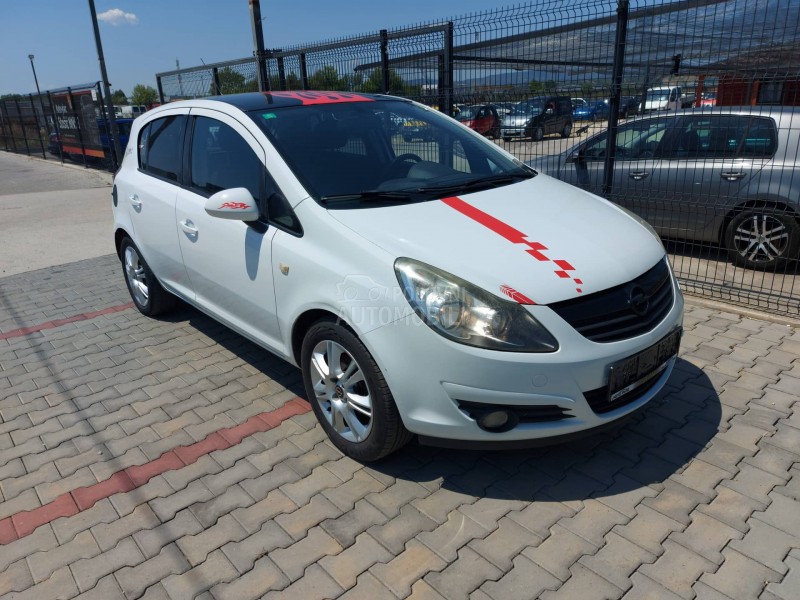 Opel Corsa D 1.4i