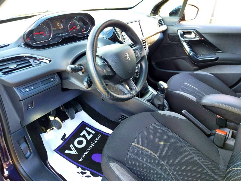 Peugeot 208 1.2 VTI