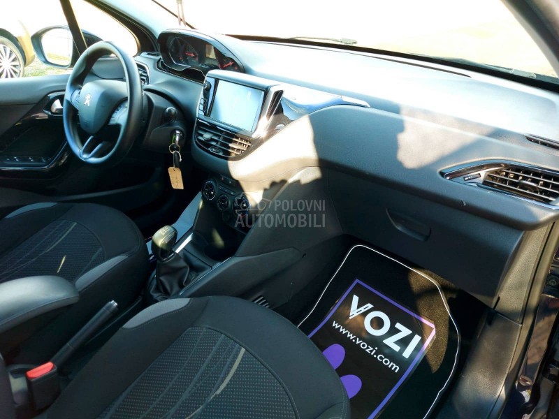 Peugeot 208 1.2 VTI