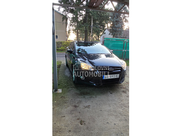 Ford Focus TITANIUM
