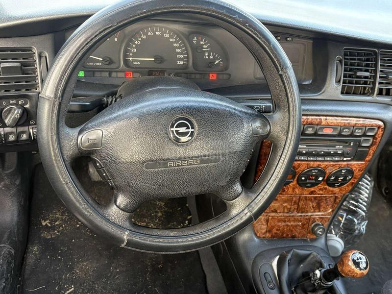 Opel Vectra B 