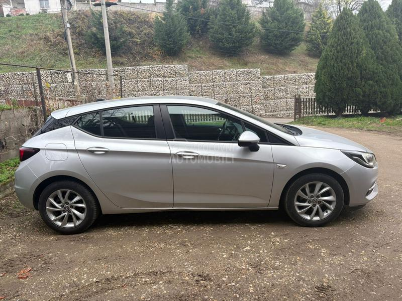 Opel Astra K 1.2 Turbo