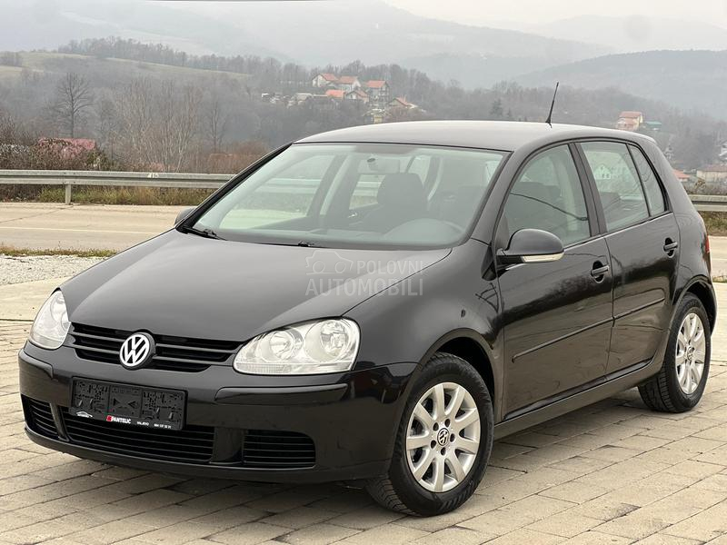 Volkswagen Golf 5 1.9 TDI SPORT