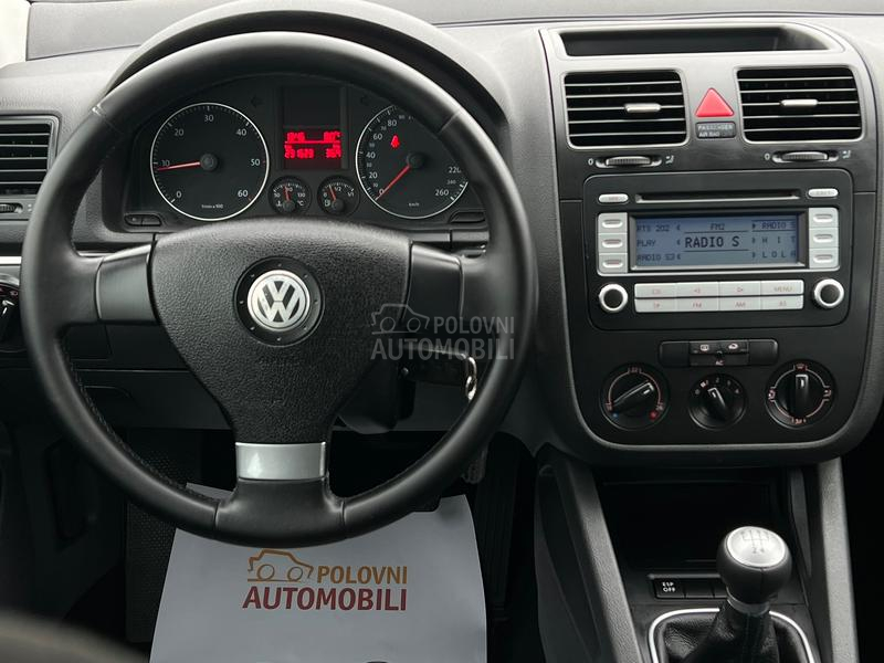 Volkswagen Golf 5 1.9 TDI SPORT