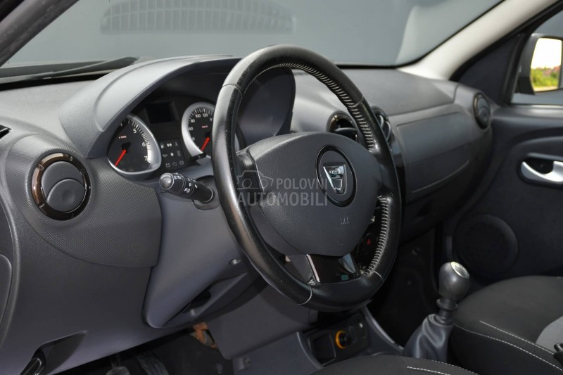 Dacia Duster 1,5 DCI/ ODLIČNAA