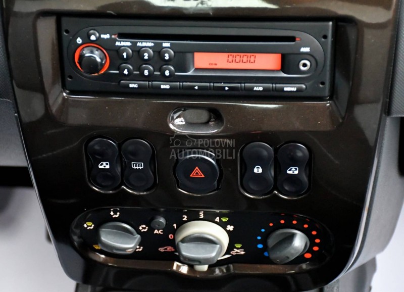 Dacia Duster 1,5 DCI/ ODLIČNAA